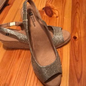 White mountain wedge sandals